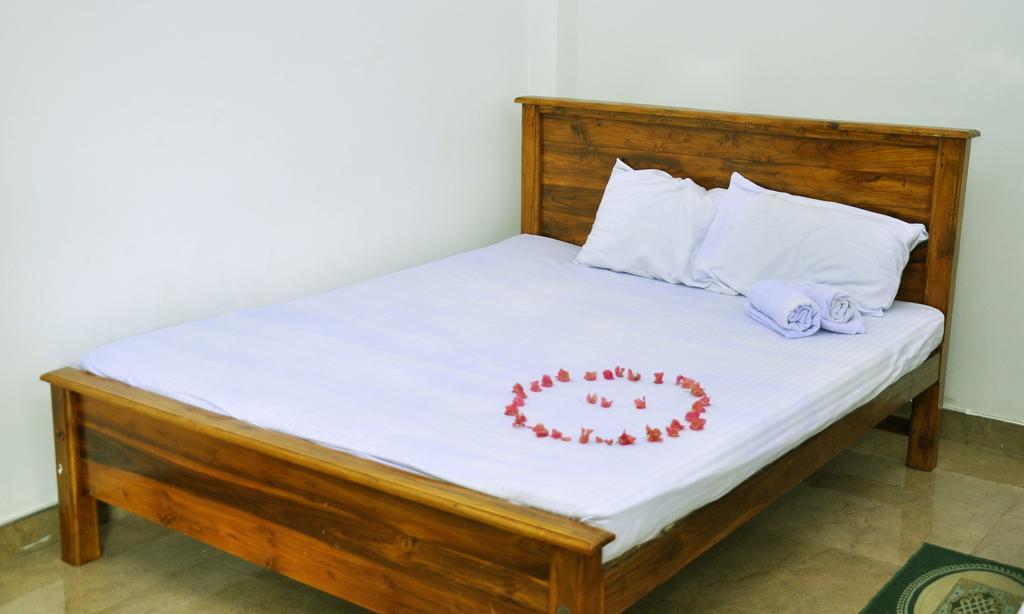 Hotel Flamingo Anuradhapura Eksteriør bilde