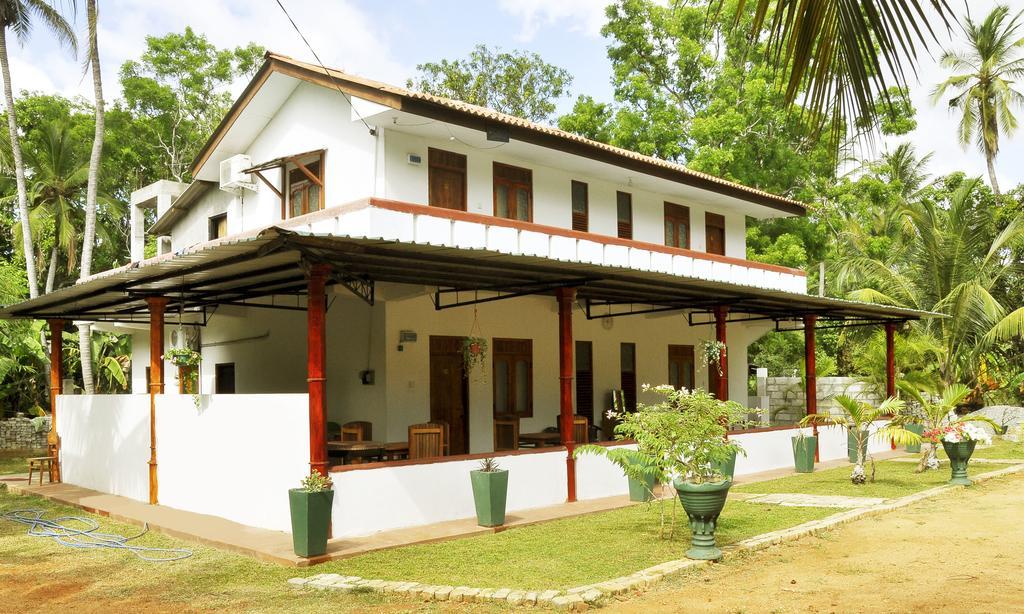 Hotel Flamingo Anuradhapura Eksteriør bilde