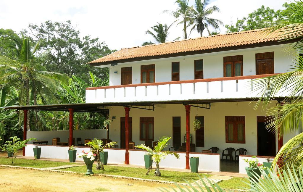 Hotel Flamingo Anuradhapura Eksteriør bilde